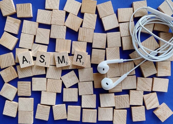 ASMR Bedeutung - Das Geheimnis der Audio-Massage